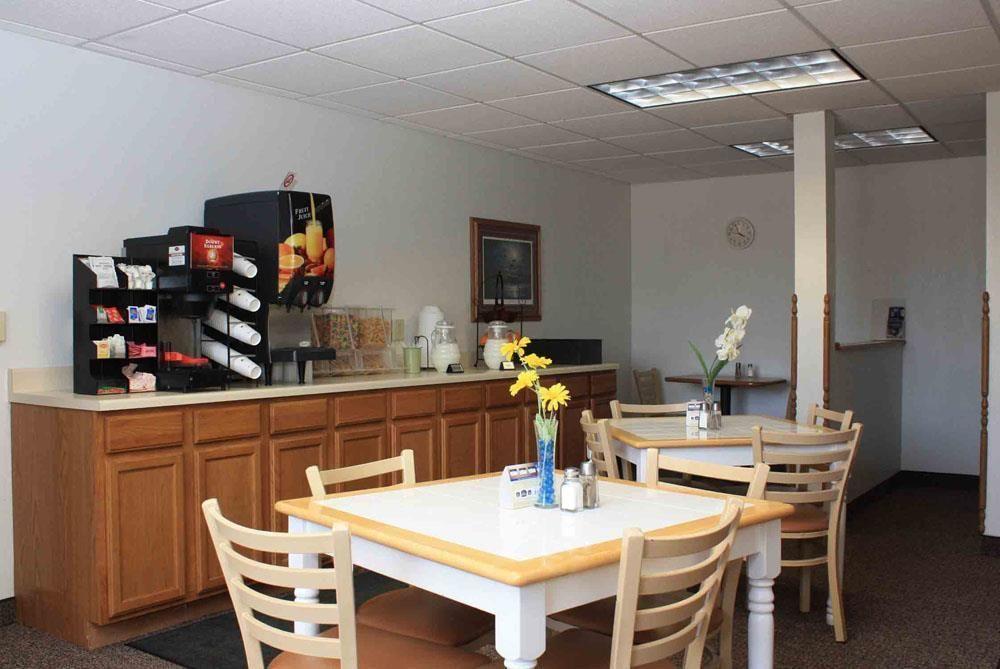 Best Western Lee'S Motor Inn Chamberlain Restaurant bilde
